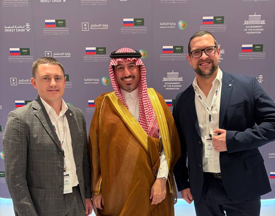 Представители ООО «Реиннольц» и METSCCO Heavy Steel Industries Co. Ltd на Форуме «Россия — Саудовская Аравия»